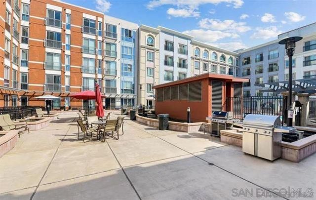 445 Island Ave 719, San Diego, CA 92101