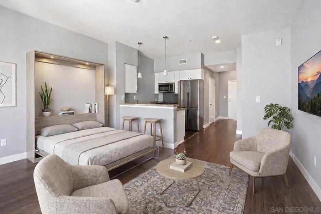 445 Island Ave 719, San Diego, CA 92101