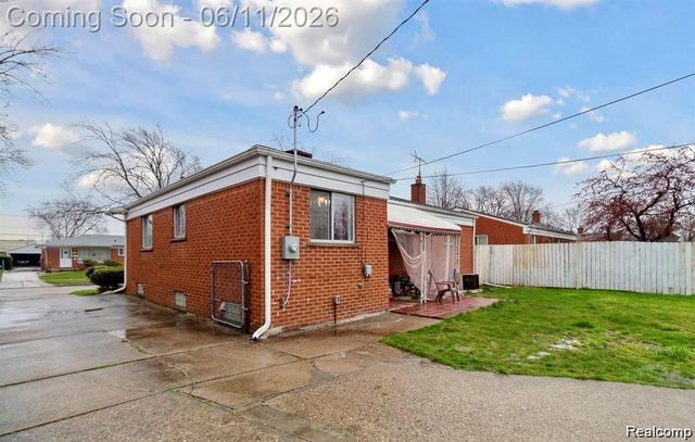 23223 Panama Avenue, Warren, MI 48091