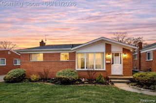 23223 Panama Avenue, Warren, MI 48091