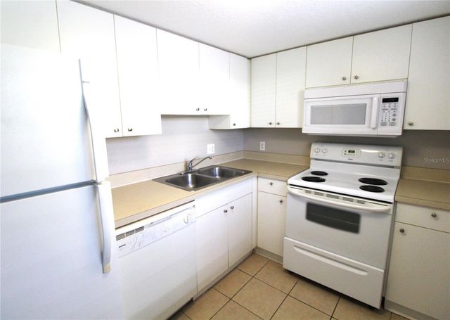 5310 26TH STREET W 405, Bradenton, FL 34207