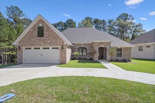 292 Morrell Cir., Hattiesburg, MS 39402
