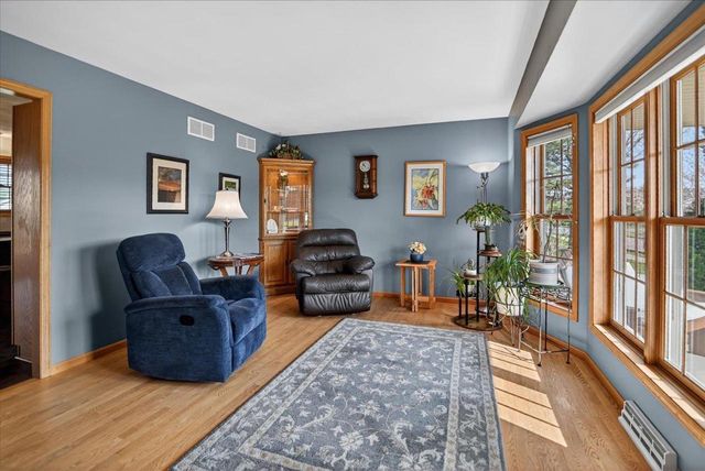410 East Hill Parkway, Madison, WI 53718