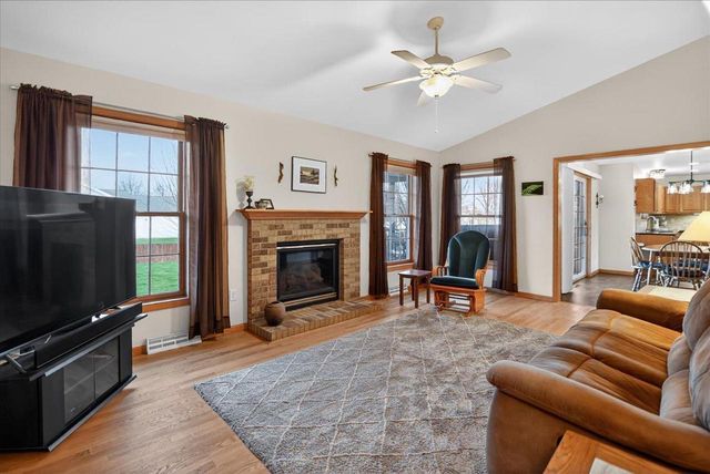 410 East Hill Parkway, Madison, WI 53718