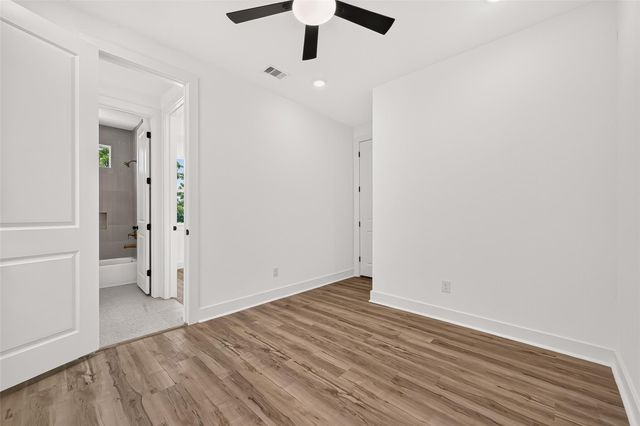 7719 Bowen Street, Houston, TX 77051