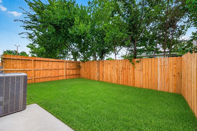 7719 Bowen Street, Houston, TX 77051