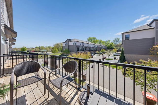 4005 River Valley Way, Eagan, MN 55122
