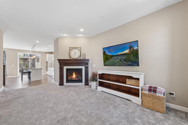 4005 River Valley Way, Eagan, MN 55122
