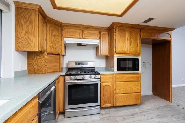 41508 Roaring River Court, Coarsegold, CA 93614