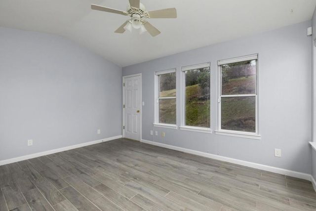 41508 Roaring River Court, Coarsegold, CA 93614