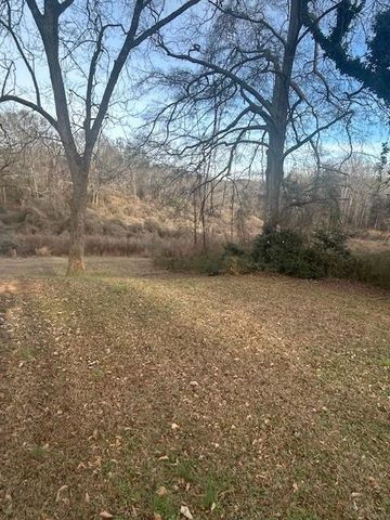 304 Hill Street, Commerce, GA 30529