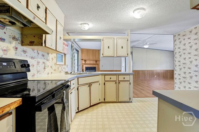 443 Reiser Road, Springfield, GA 31329
