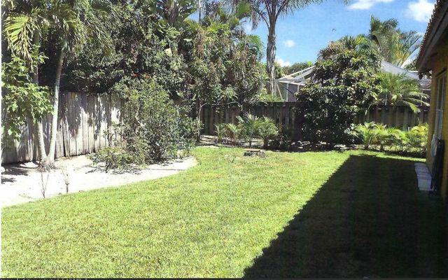 8862 Jaspers Drive, Boynton Beach, FL 33472