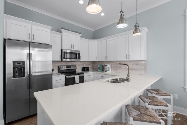 435 E 2nd Avenue B, Gulf Shores, AL 36542