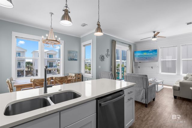 435 E 2nd Avenue B, Gulf Shores, AL 36542