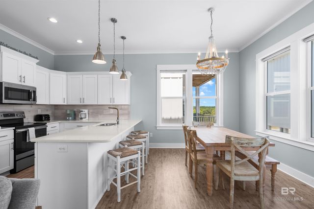 435 E 2nd Avenue B, Gulf Shores, AL 36542