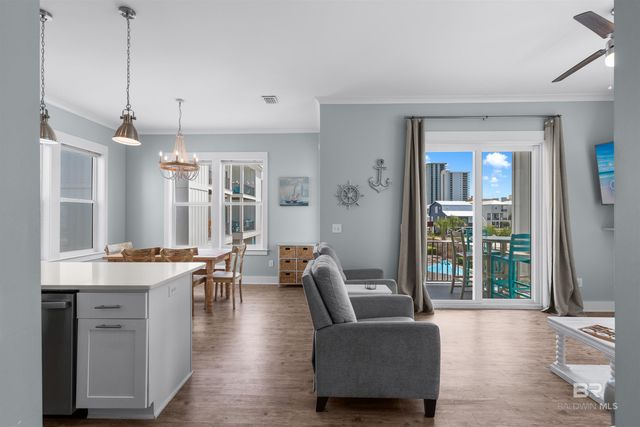 435 E 2nd Avenue B, Gulf Shores, AL 36542