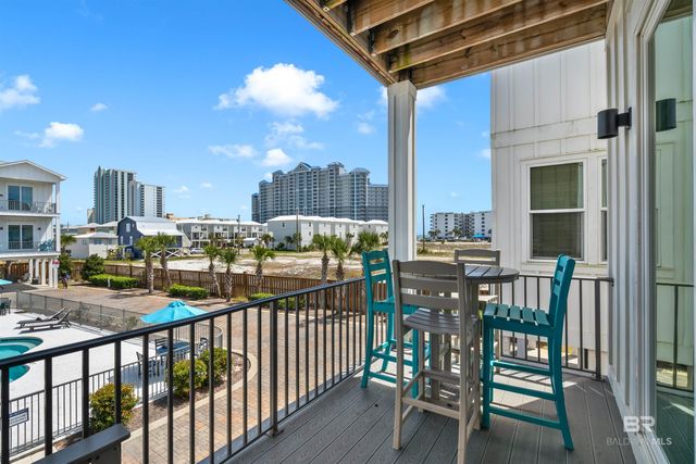 435 E 2nd Avenue B, Gulf Shores, AL 36542