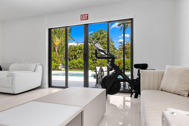1117 Adams Street, Hollywood, FL 33019
