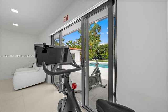 1117 Adams Street, Hollywood, FL 33019