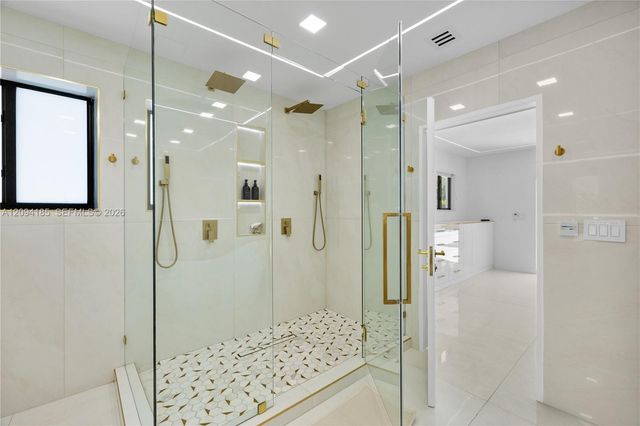 1117 Adams Street, Hollywood, FL 33019