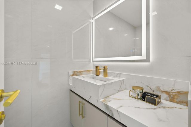 1117 Adams Street, Hollywood, FL 33019