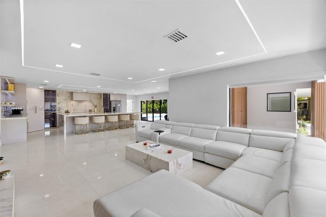 1117 Adams Street, Hollywood, FL 33019