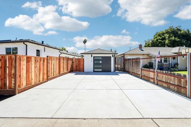 668 Fallon Avenue, Santa Clara, CA 95050