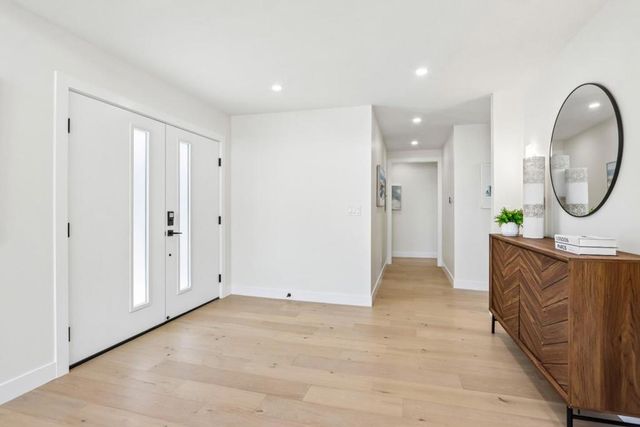 668 Fallon Avenue, Santa Clara, CA 95050