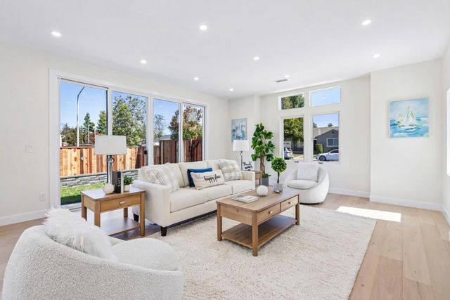 668 Fallon Avenue, Santa Clara, CA 95050
