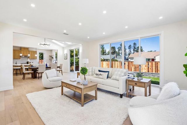 668 Fallon Avenue, Santa Clara, CA 95050