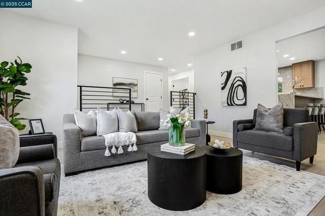 1053 Arkell Rd, Walnut Creek, CA 94598