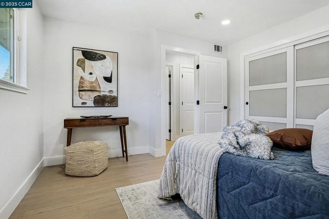 1053 Arkell Rd, Walnut Creek, CA 94598