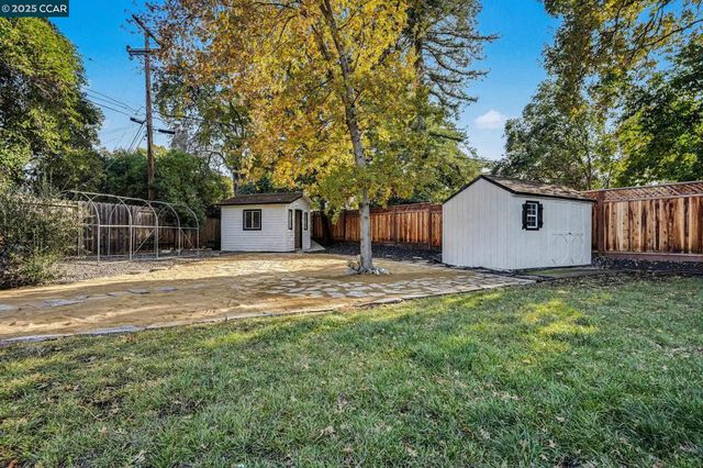 1053 Arkell Rd, Walnut Creek, CA 94598
