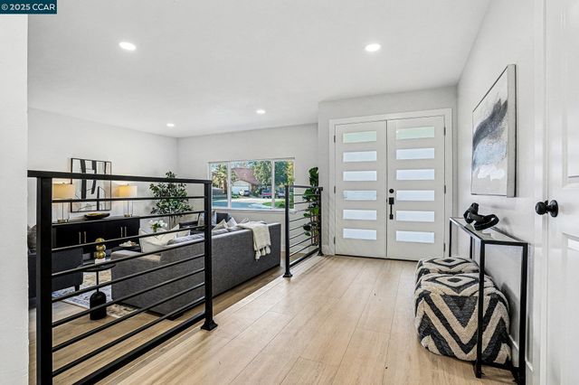 1053 Arkell Rd, Walnut Creek, CA 94598