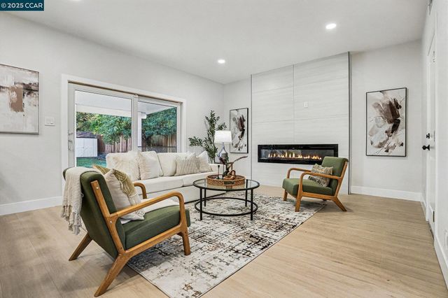 1053 Arkell Rd, Walnut Creek, CA 94598