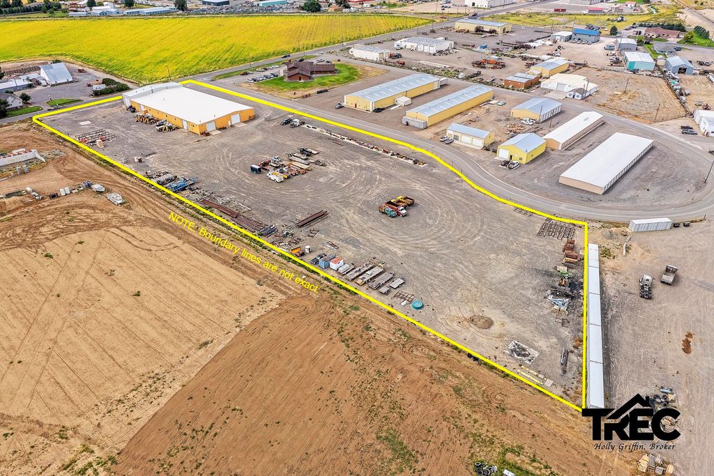 771 Lane 9, Powell, WY 82435 photo 8