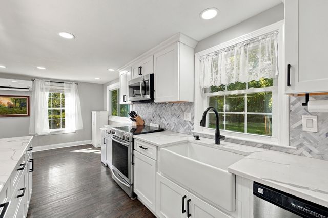 141 Moncrief Road, Rockland, MA 02370