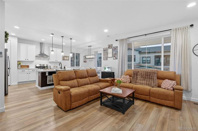 2233 Bramble Street, Castle Rock, CO 80109