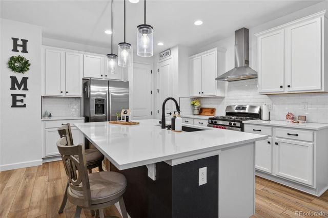 2233 Bramble Street, Castle Rock, CO 80109