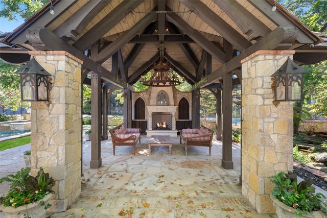 5106 Deloache Avenue, Dallas, TX 75220