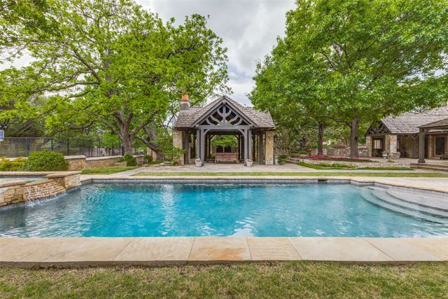 5106 Deloache Avenue, Dallas, TX 75220