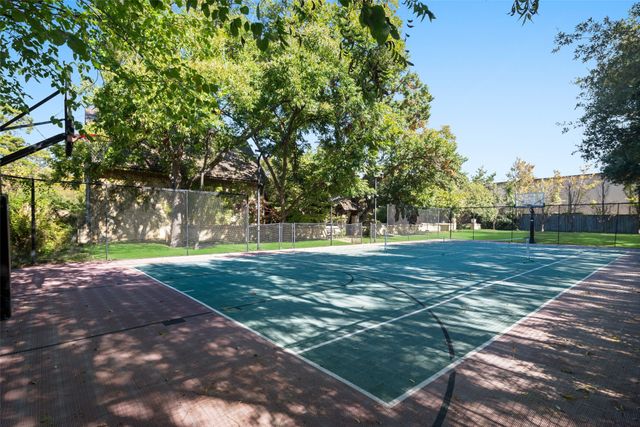 5106 Deloache Avenue, Dallas, TX 75220