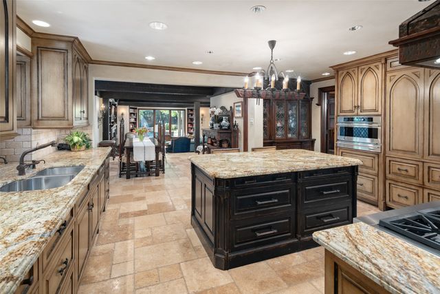 5106 Deloache Avenue, Dallas, TX 75220