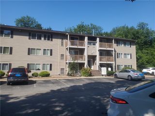 132 FORDSON Avenue 9, Cranston, RI 02910