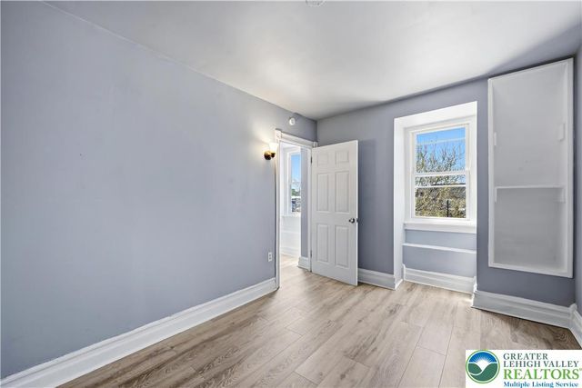 306 Ridge Avenue, Allentown City, PA 18102