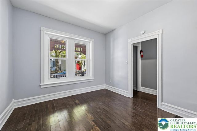 306 Ridge Avenue, Allentown City, PA 18102