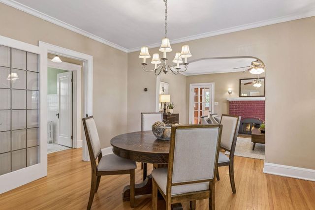 705 Wheelock Parkway W, Saint Paul, MN 55117