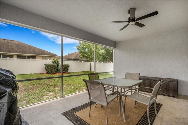 8722 FORT SOCRUM VILLAGE PLACE, Lakeland, FL 33810