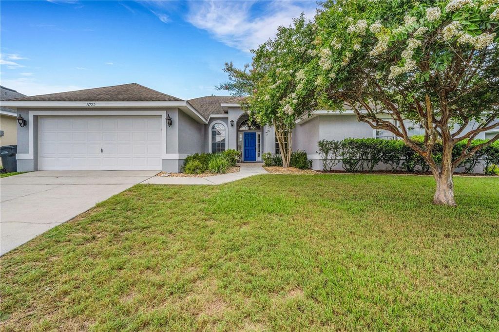 8722 FORT SOCRUM VILLAGE PLACE, Lakeland, FL 33810